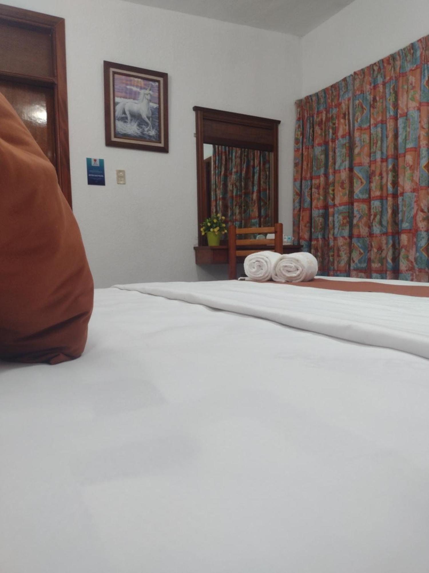 Hotel Hf Hacienda San Francisco Puente Nacional Room photo