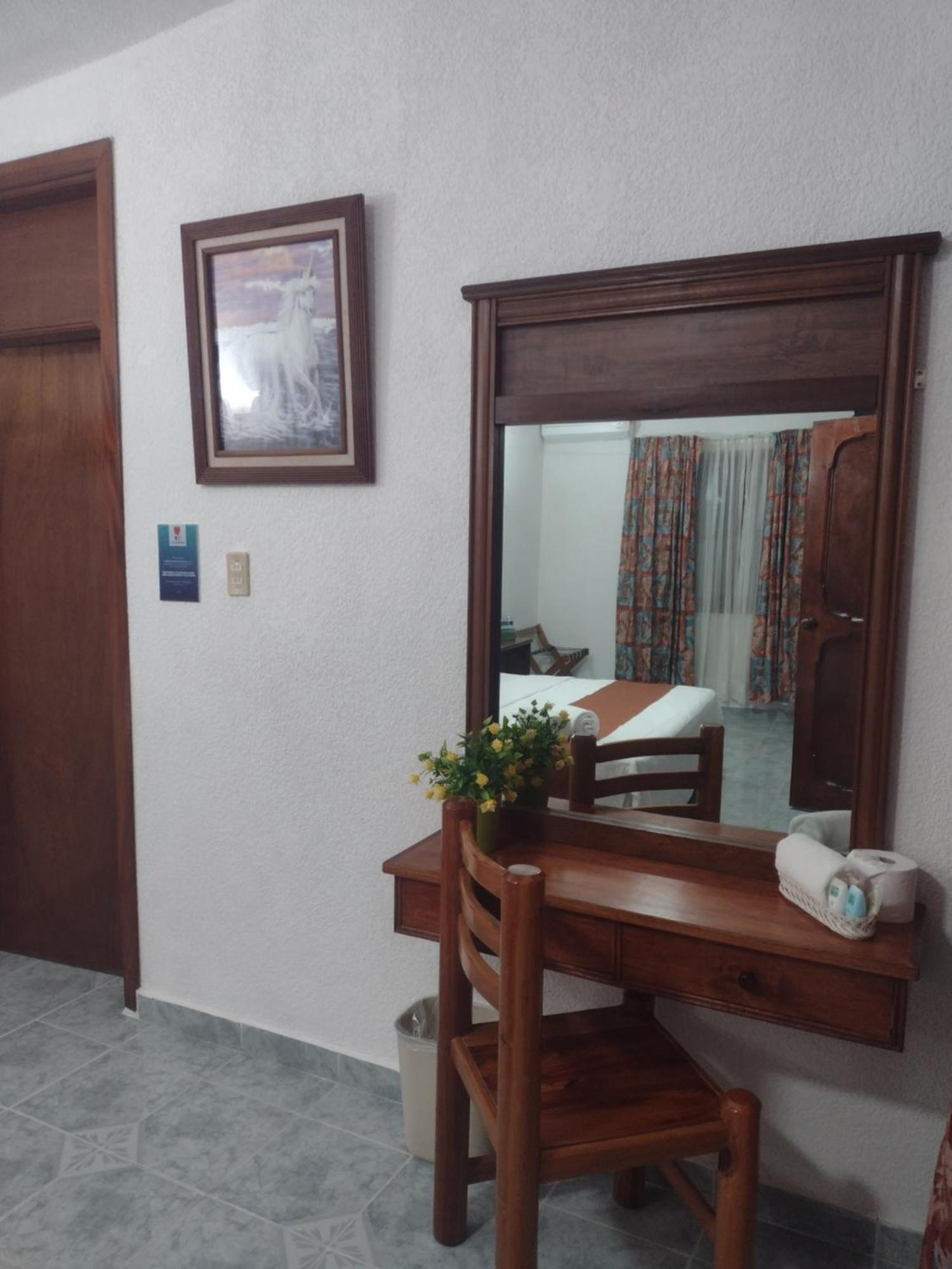 Hotel Hf Hacienda San Francisco Puente Nacional Room photo